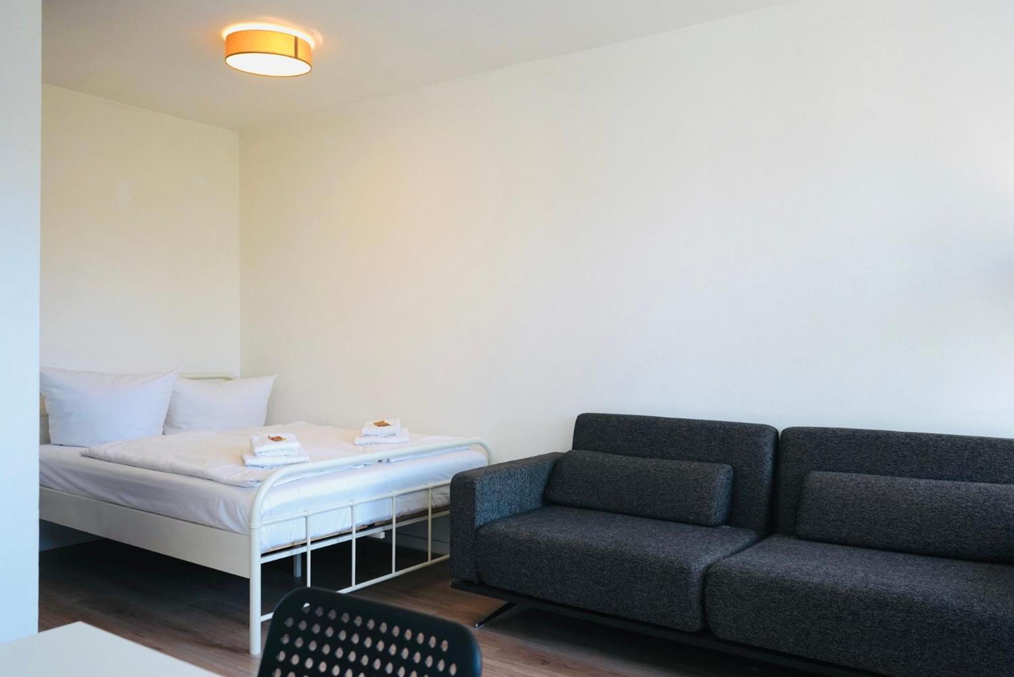 Apartment In Ruhiger Lage-Waschmaschine-Balkon Вольфсбург Экстерьер фото